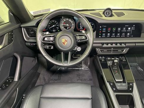 Certified 2024 Porsche 911 Targa 4 image 21