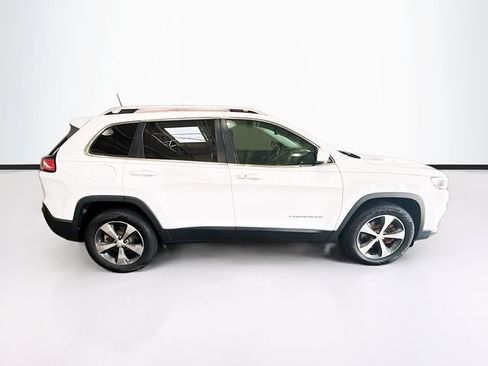 Used 2019 Jeep Cherokee Limited AWD/4WD image 5