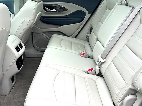 Used 2023 GMC Terrain Denali AWD/4WD image 19