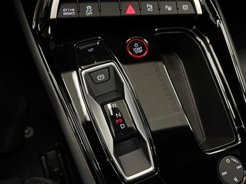 Used 2023 Audi RS e-tron GT w/ Carbon Performance Package image 29