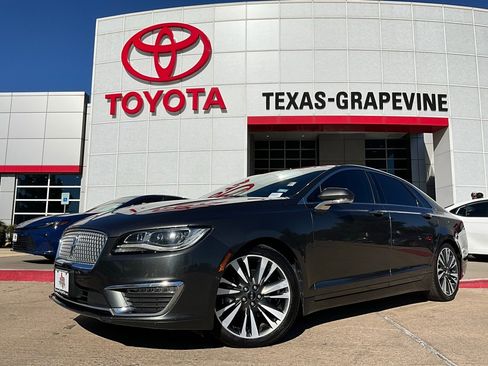 Used 2019 Lincoln MKZ Reserve w/ Luxury Package image 2