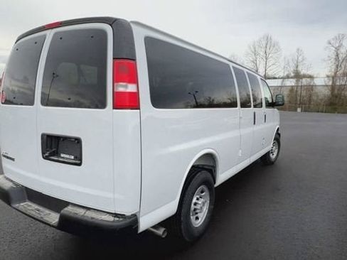 New 2026 Chevrolet Express 3500 LS RWD image 8