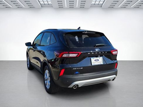 New 2026 Ford Escape Active w/ Active Premium Tech Pack image 7