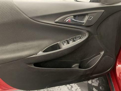 Used 2016 Chevrolet Malibu LT FWD image 16