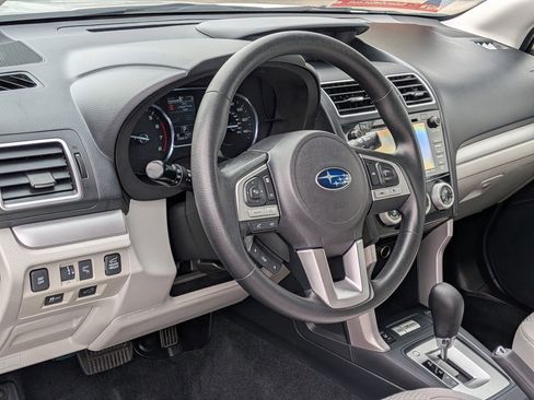 Used 2018 Subaru Forester 2.5i Premium AWD/4WD image 14