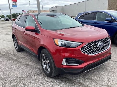 Used 2024 Ford Edge SEL w/ Convenience Package AWD/4WD image 9