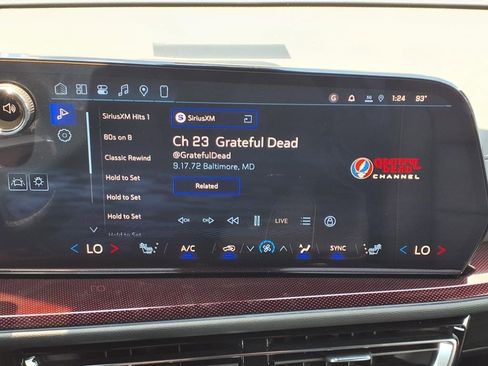 New 2026 Chevrolet Traverse Z71 w/ Driver Confidence Package image 11