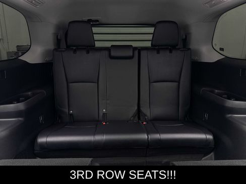 Used 2024 Toyota Grand Highlander FWD image 11