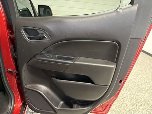 Used 2016 Chevrolet Colorado LT image 28