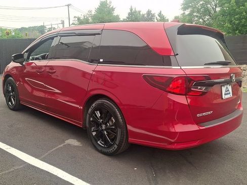 Certified 2024 Honda Odyssey Sport image 4