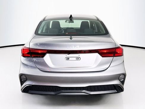 Certified 2024 Kia Forte LXS image 6