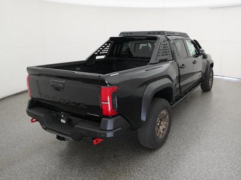 New 2025 Toyota Tacoma Trailhunter image 19