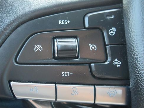 Certified 2024 Cadillac Escalade Sport w/ LPO, ONYX Package AWD/4WD image 16