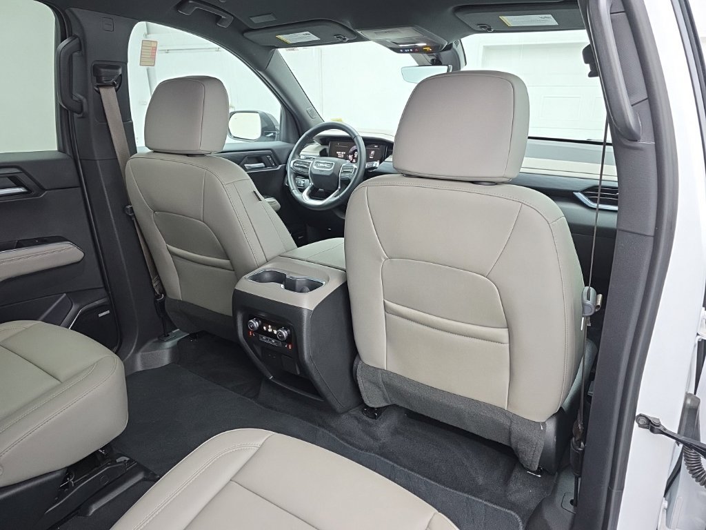 Used 2026 GMC Acadia Elevation w/ Elevation Premium Package AWD/4WD image 55