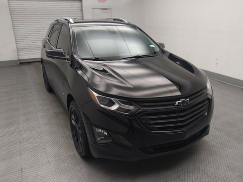 Used 2020 Chevrolet Equinox LT w/ Midnight Edition FWD image 13