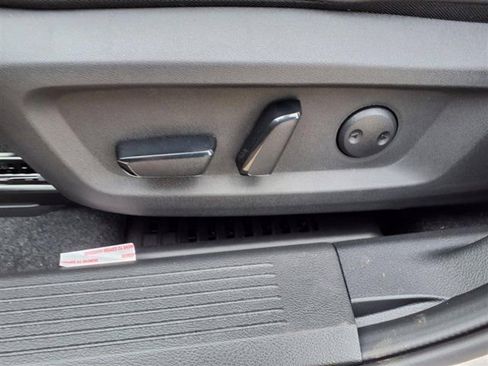 New 2025 Nissan Rogue Platinum w/ Platinum Premium Package image 26