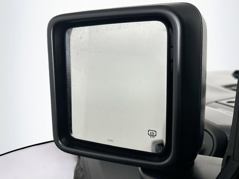 Used 2023 Jeep Wrangler Unlimited w/ Cold Weather Group AWD/4WD image 16