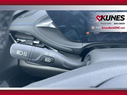 New 2026 Buick Envista Sport Touring w/ Convenience I Package image 32