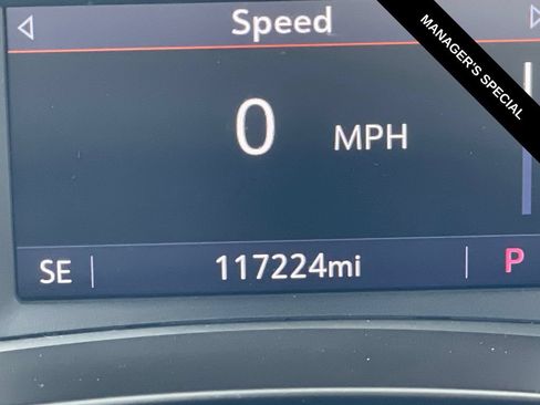 Used 2020 GMC Terrain SLT w/ Preferred Package AWD/4WD image 22