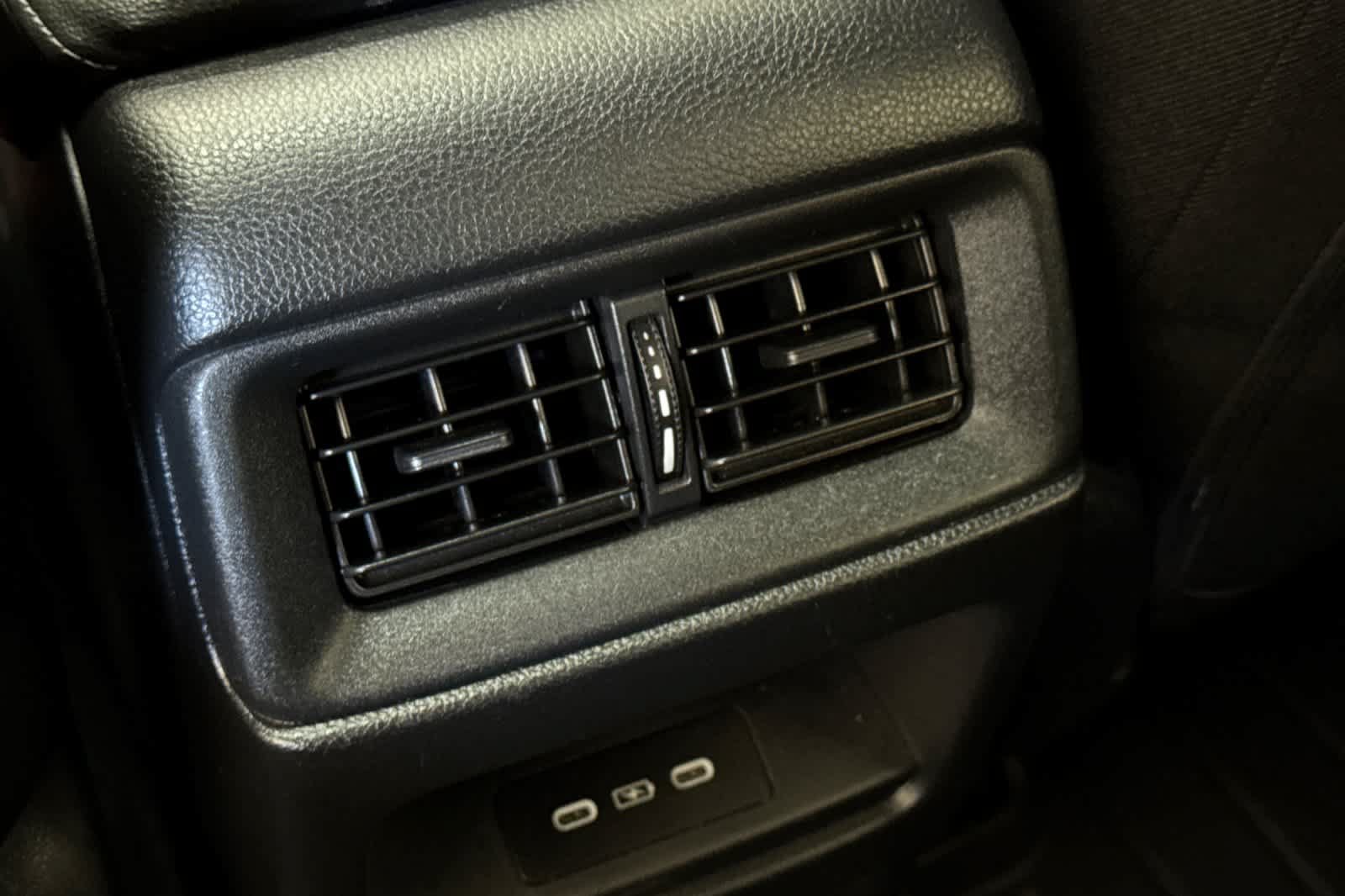 Used 2025 Honda CR-V EX image 14