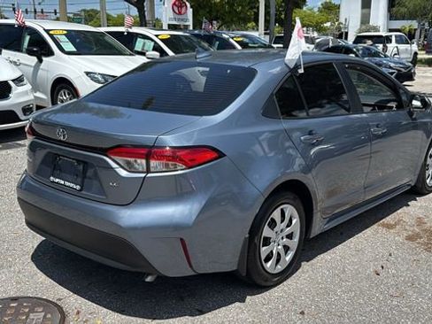 Certified 2025 Toyota Corolla LE FWD image 10