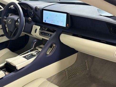 Certified 2025 Lexus LC 500 Coupe image 11