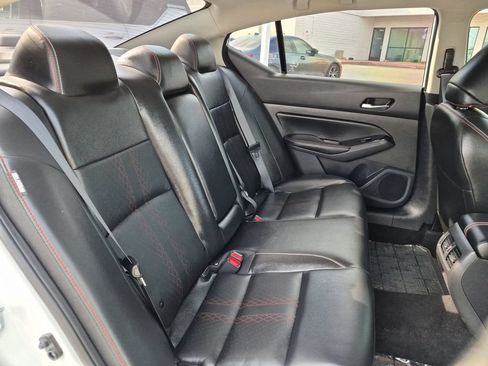 Used 2023 Nissan Altima 2.0 SR FWD image 16