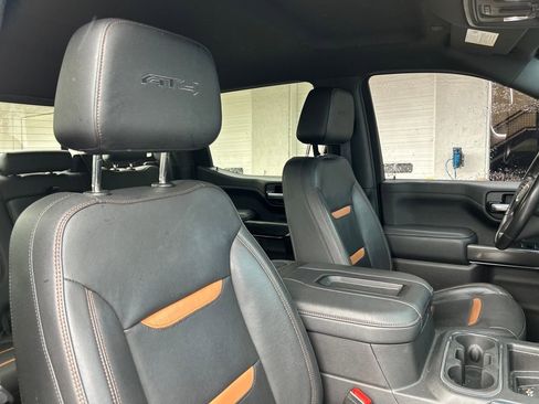 Used 2021 GMC Sierra 1500 AT4 w/ Technology Package image 14