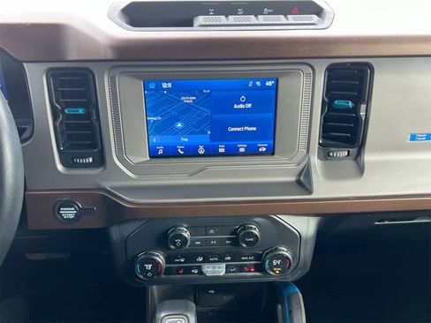 Used 2023 Ford Bronco Outer Banks image 26