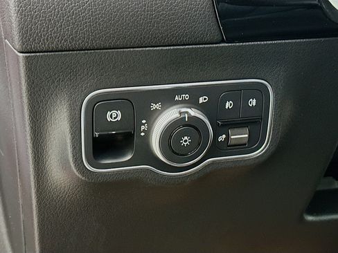 New 2026 Mercedes-Benz GLA 250 4MATIC image 10