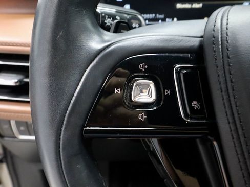 Used 2020 Lincoln Aviator Reserve w/ Equipment Group 201A image 27