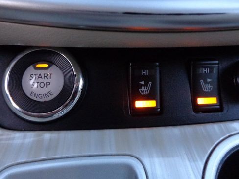 Used 2017 Nissan Murano SL image 20