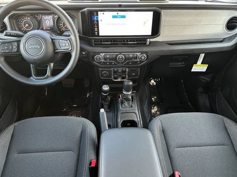 New 2026 Jeep Gladiator Sport AWD/4WD image 12