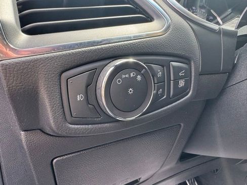 Used 2019 Ford Edge ST w/ Convenience Package image 25