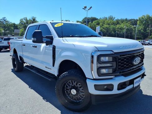 Used 2024 Ford F350 XL w/ STX Appearance Package AWD/4WD image 2