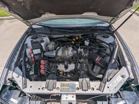 Used 2005 Chevrolet Monte Carlo SS w/ Preferred Equipment Group image 18