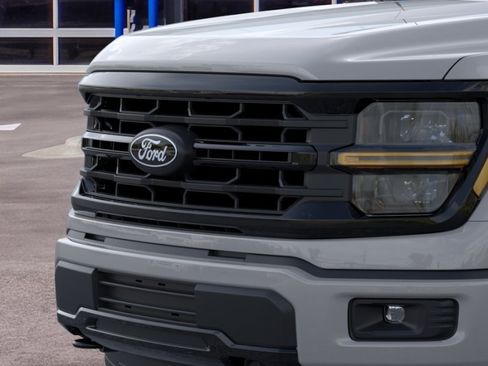 New 2026 Ford F150 XLT w/ FX4 Off-Road Package AWD/4WD image 17