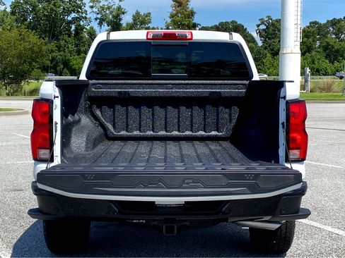 New 2025 Chevrolet Colorado Z71 w/ Technology Package image 22