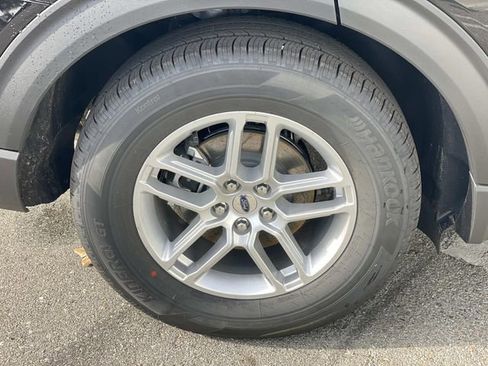 New 2026 Ford Explorer Active w/ Active Comfort Package image 32