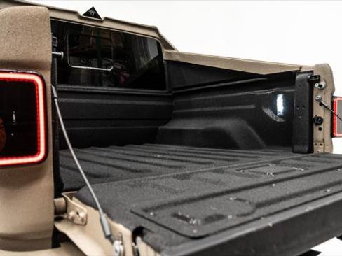 Used 2026 Jeep Gladiator Sport image 34