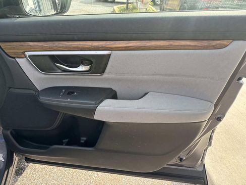 Used 2017 Honda CR-V EX image 14