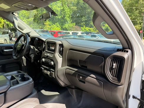 Used 2021 Chevrolet Silverado 2500 W/T w/ WT Convenience Package AWD/4WD image 19