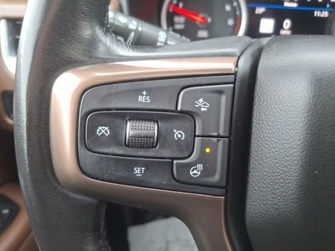 Used 2021 Chevrolet Tahoe High Country w/ Premium Package image 16