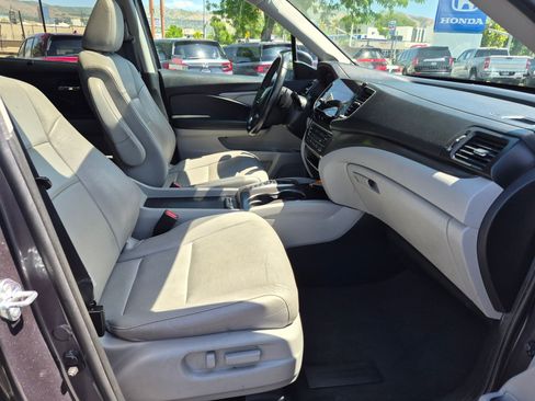Used 2022 Honda Pilot EX-L image 30