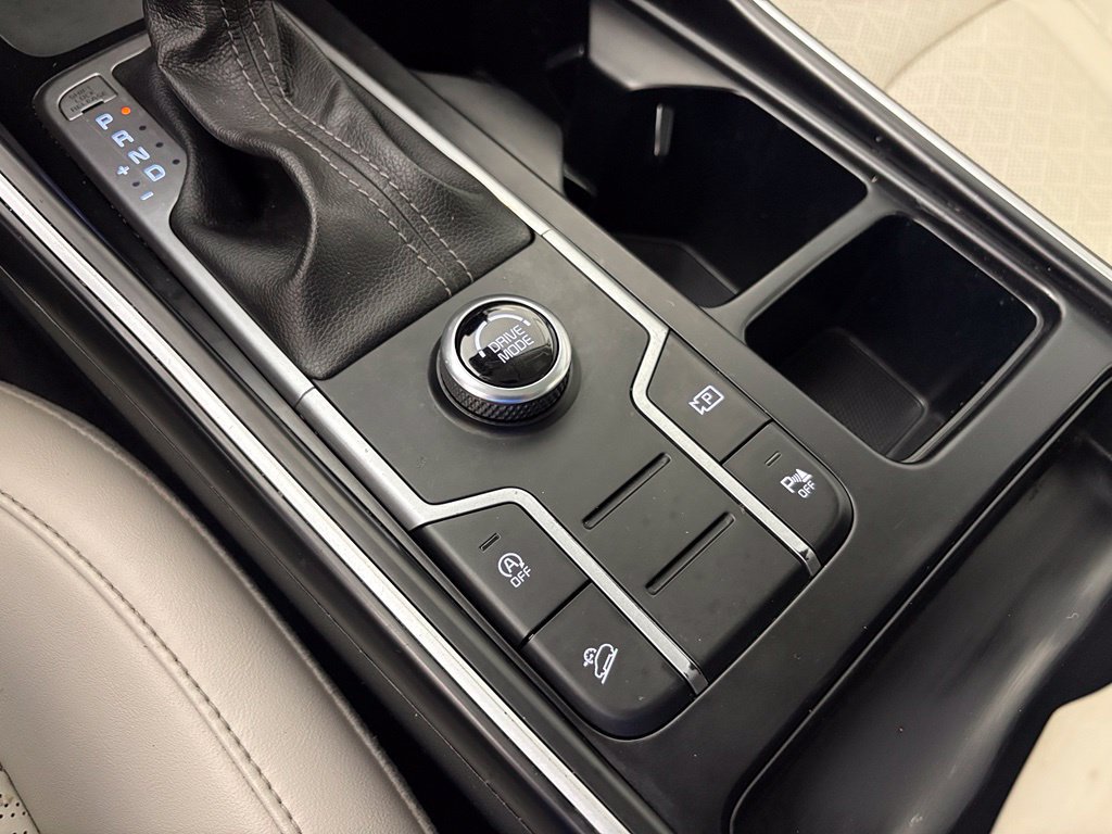 Used 2022 Kia Sorento S w/ Panoramic Sunroof Package FWD image 31