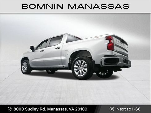 Used 2022 Chevrolet Silverado 1500 Custom image 32