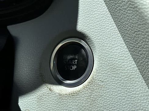 Used 2024 Toyota Corolla SE FWD image 10
