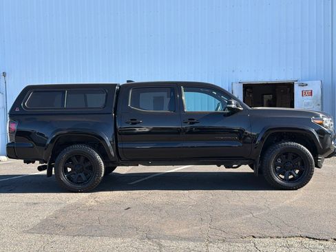 Used 2023 Toyota Tacoma Limited w/ Nightshade Package AWD/4WD image 3