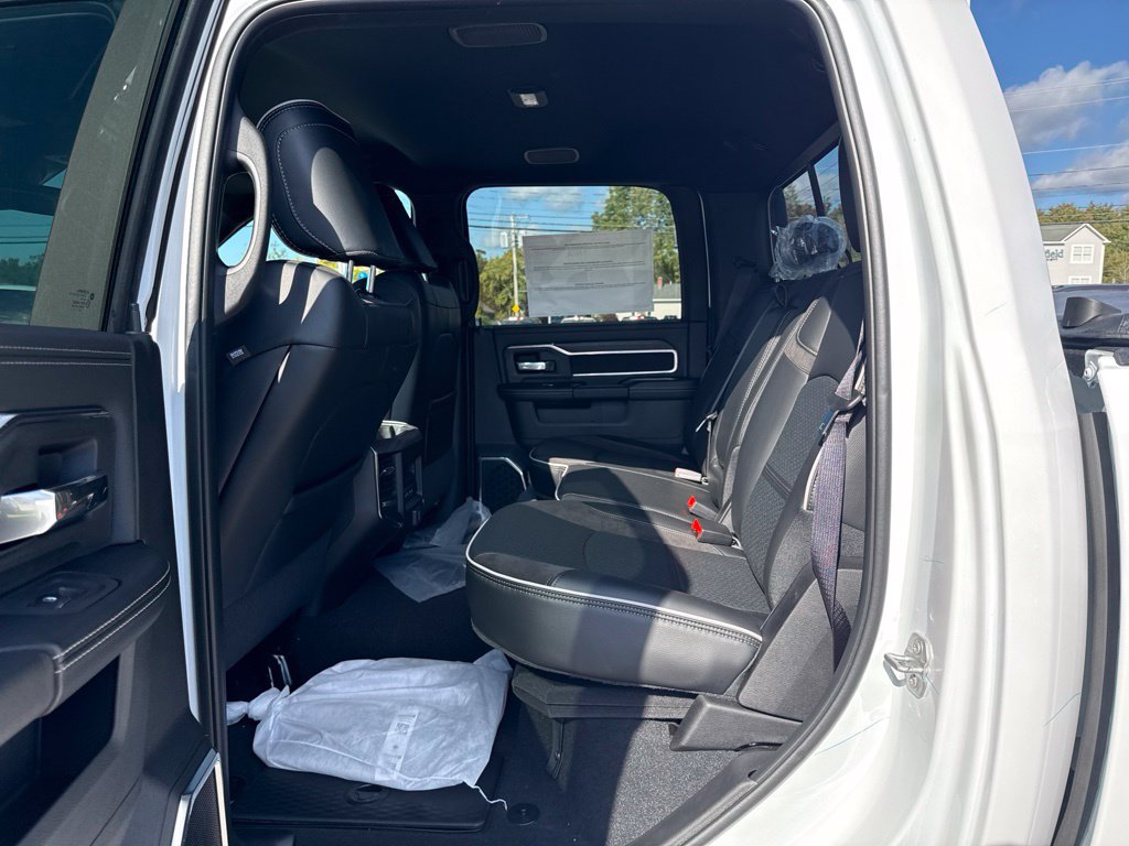 New 2027 RAM 2500 Laramie AWD/4WD image 21