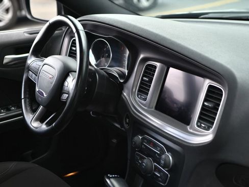 Used 2023 Dodge Charger SXT image 17